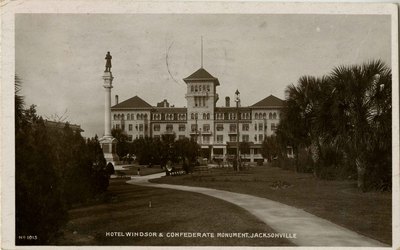 Postcard: Hotel Windsor and Confederate Monument, Jacksonville, Florida